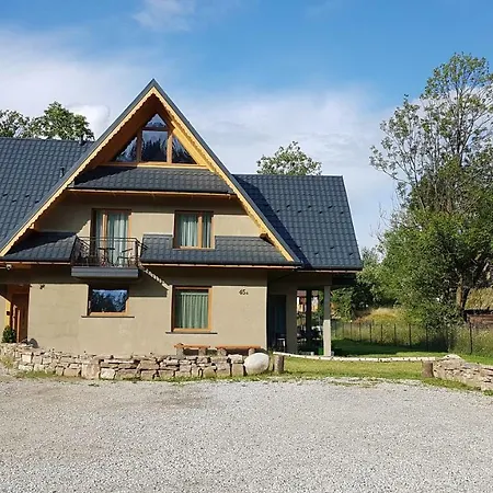 Dom Na Skraju Lasu Kwatera prywatna *